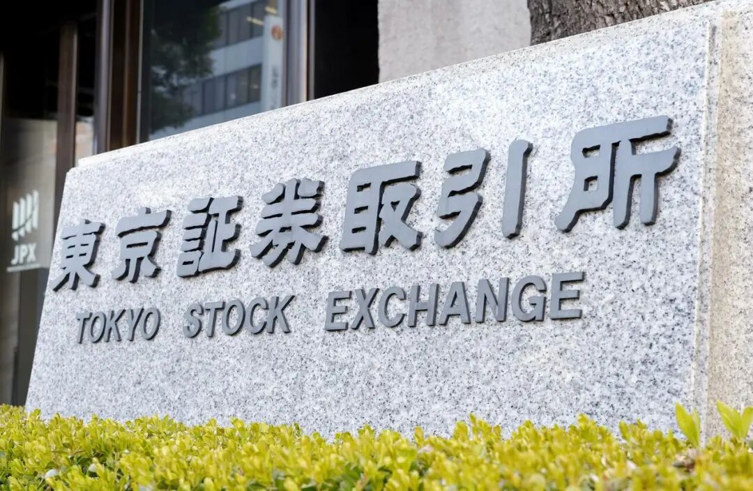 日元加息预期升温	，日本财政压力却爆发！10年期国债收益率突破3%