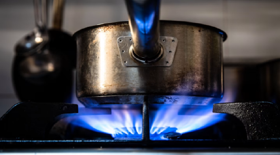 能源危机加剧，燃油补贴加重公共财政负担